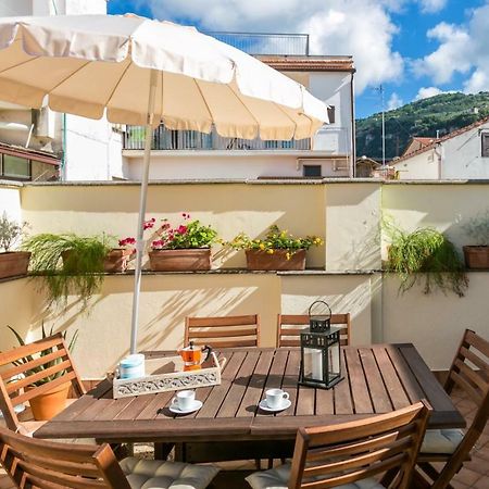 Terrazza Felicienne Daire Sorrento Dış mekan fotoğraf