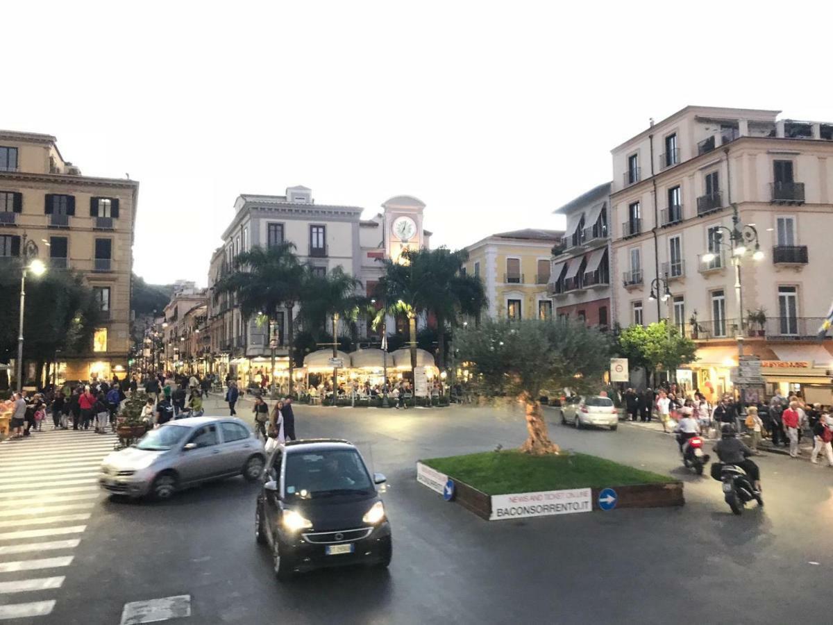 Terrazza Felicienne Daire Sorrento Dış mekan fotoğraf